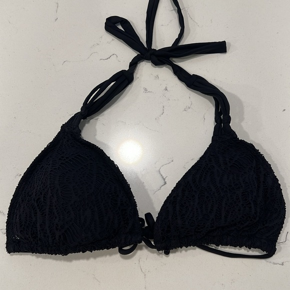 Black Lace Bikini - Picture 2 of 8